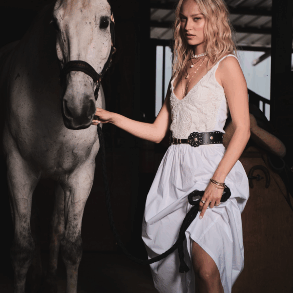 שמלת נור בוהם - יד 2