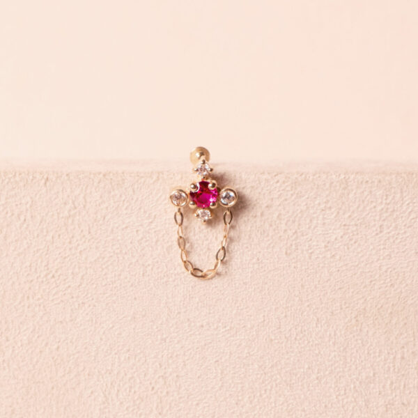 פרח 4 עלים עם אבן רובי נופל