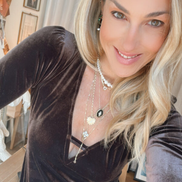 חולצת קטיפה משולש ברונזה - יד 2