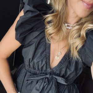 חולצת קלואי שחורה