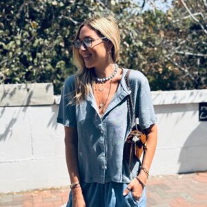 טישרט פשתן כפתורים גינס