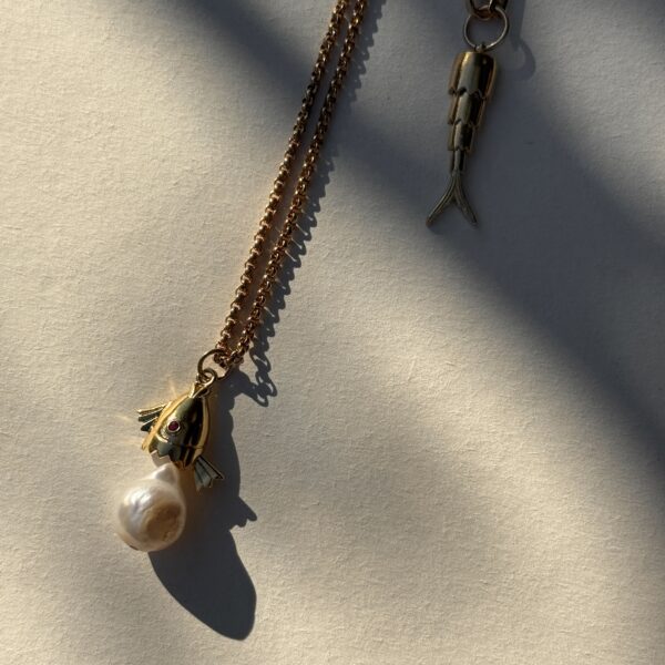 דג וינטג טיפה פנינה