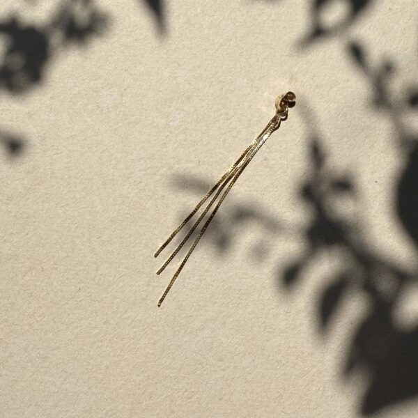 סוגר שרוכים טריפל