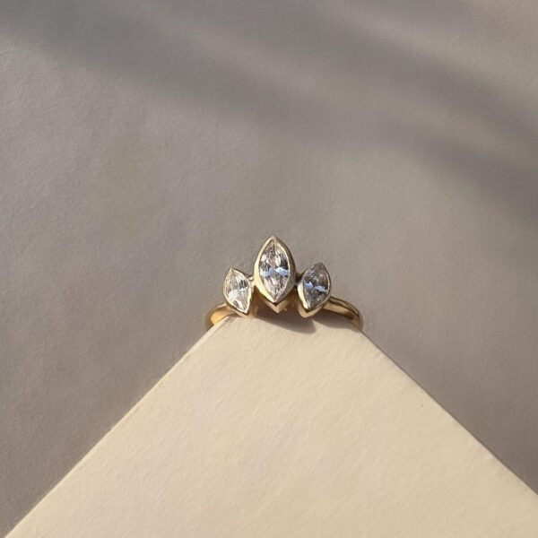 טבעת מרקיז כתר שלוש