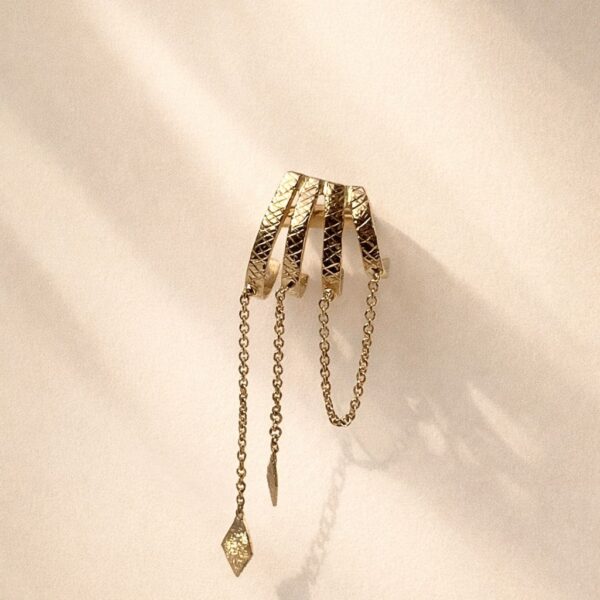 חישוק מרובע שרוכים